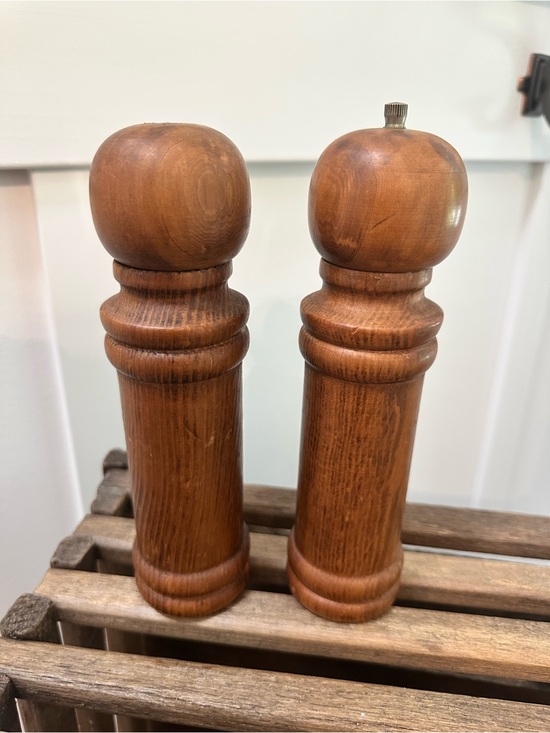 Other - Vintage MCM Wooden Salt & Pepper Shaker Grinder Mills Set Tall Turned Warm Brown
